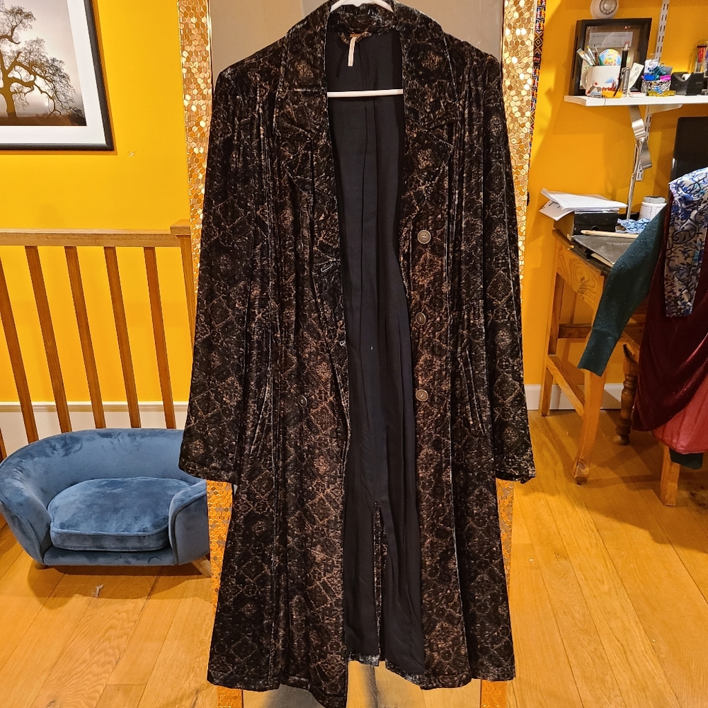 FREE PEOPLE VELVET DUSTER